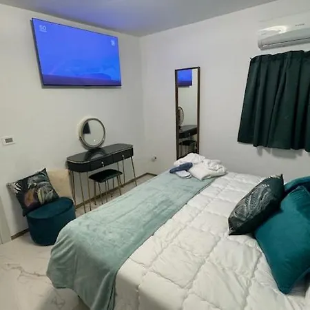Almary Dream Luxury Bed and Breakfast 4*