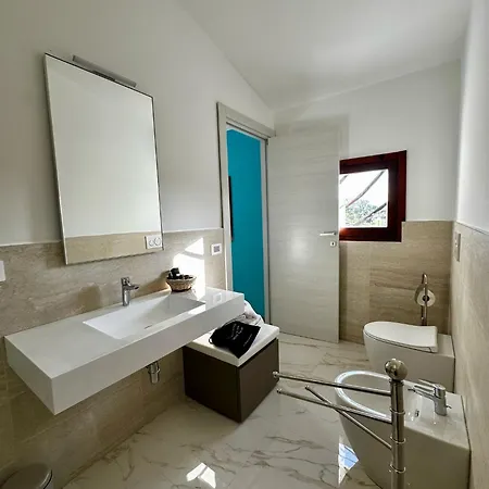 Bed and Breakfast Almary Dream Luxury Baja Sardinia