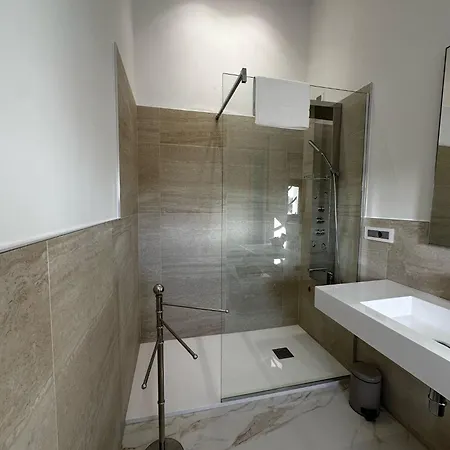 Almary Dream Luxury Bed and Breakfast Baja Sardinia