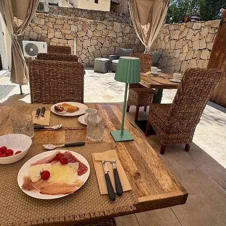 Almary Dream Luxury Bed and Breakfast 4*