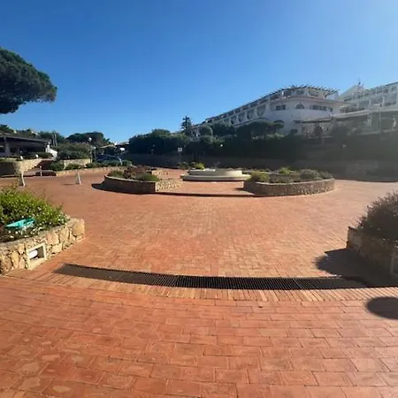 Almary Dream Luxury Bed and Breakfast Baja Sardinia