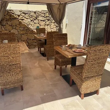 Bed & Breakfast Almary Dream Luxury *